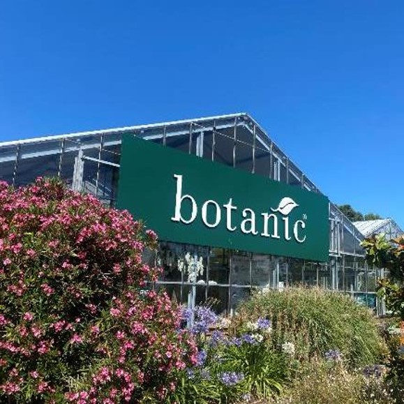 Solutions d'efficacité énergétique installées pour Botanic Lorient.