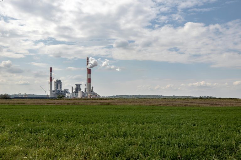 jak wykorzystać ciepło powstające w procesie wytwarzania energii elektrycznej?